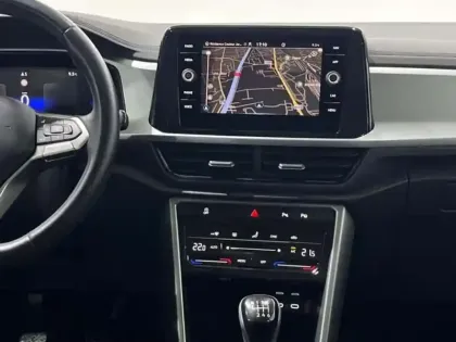 Photo 9 Volkswagen T-roc 1.0 TSI 110 Start/Stop BVM6 Life Plus