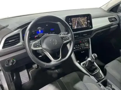 Photo 8 Volkswagen T-roc 1.0 TSI 110 Start/Stop BVM6 Life Plus