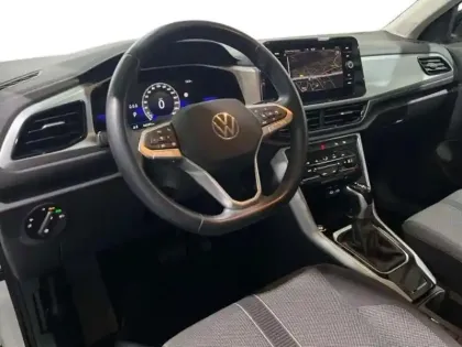 Photo 8 Volkswagen T-roc 1.5 TSI EVO 150 Start/Stop DSG7 Life Plus