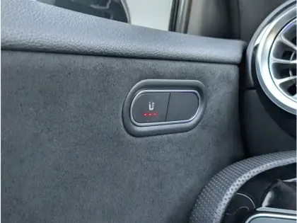 Photo 13 Mercedes Classe A 250 e BERLINE