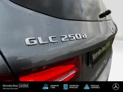 Photo 12 Mercedes Classe GLC GLC 250 d 4MATIC SUV Sportline