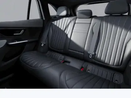 Photo 35 Mercedes EQE Gén. I Ph1 AMG Line 5