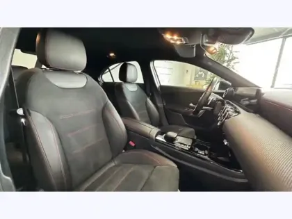 Photo 19 Mercedes Classe A 250 e Berline AMG Line