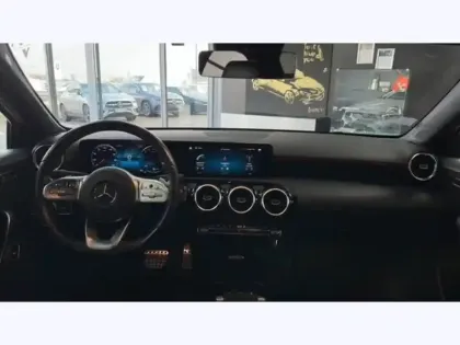 Photo 9 Mercedes Classe A 250 e Berline AMG Line