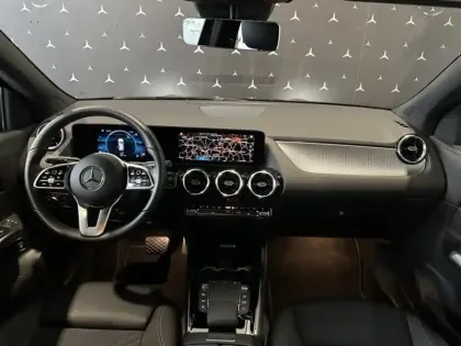 Photo 10 Mercedes GLA 200 Progressive Line