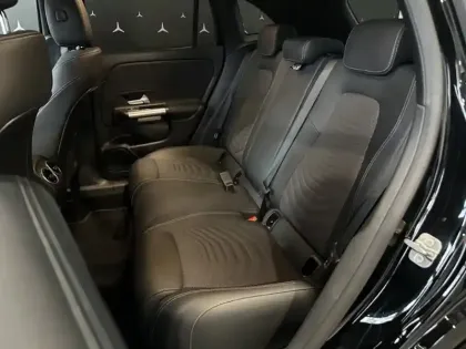 Photo 44 Mercedes GLA 200 Progressive Line