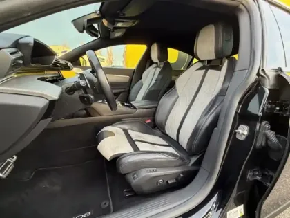 Photo 54 Peugeot 508 1.6 225 Hybrid  GT EAT8