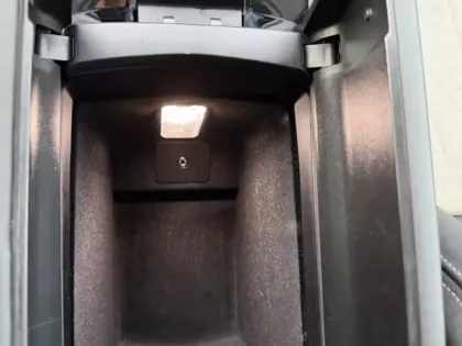 Photo 45 Peugeot 508 1.6 225 Hybrid  GT EAT8