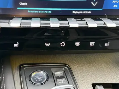 Photo 42 Peugeot 508 1.6 225 Hybrid  GT EAT8