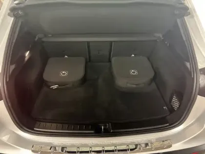 Photo 9 Mercedes EQA 250+ Edition