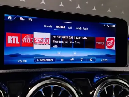 Photo 13 Mercedes Classe A 200 AMG Line