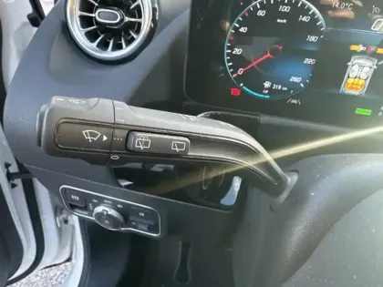 Photo 17 Mercedes Classe B Gén. III (W247) Ph1 AMG Line Edition 5