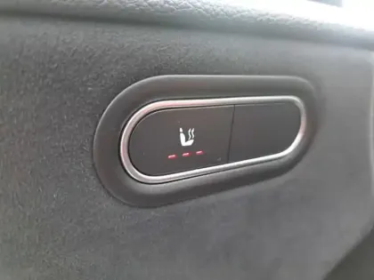 Photo 39 Mercedes Classe A Gén. IV (W177) Ph2 AMG Line 5