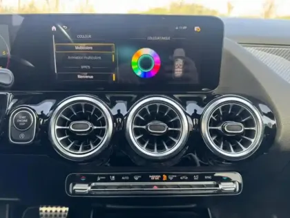 Photo 16 Mercedes GLA 200 d AMG Line