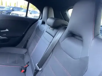 Photo 13 Mercedes Classe A 250 e Hybrid EQ AMG Line