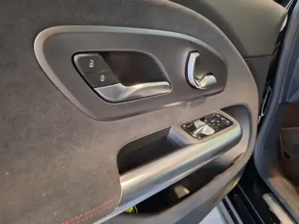 Photo 21 Mercedes CLA  250+ avec technologie EQ L