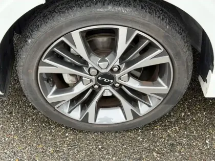 Photo 8 Kia Picanto Gén. III Ph2 GT Line Premium 5