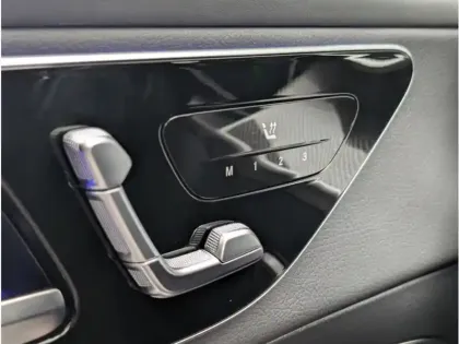 Photo 11 Mercedes Classe GLC 300 e Hybrid EQ 4MATIC 