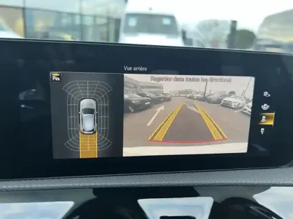 Photo 12 Mercedes Classe A 250 e AMG Line