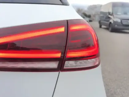 Photo 7 Mercedes Classe A 250 e AMG Line