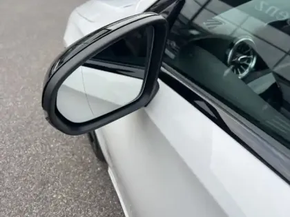 Photo 5 Mercedes Classe A 250 e AMG Line