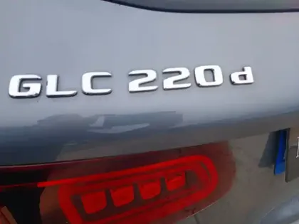 Photo 10 Mercedes Classe GLC GLC 220 d 4MATIC SUV Business 