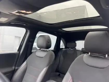 Photo 12 Mercedes Classe B Gén. III (W247) Ph1 AMG Line Edition 5