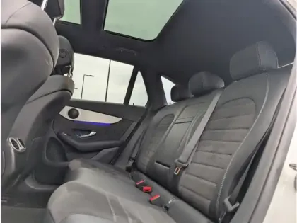 Photo 15 Mercedes Classe GLC 300 de 4MATIC 