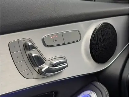 Photo 12 Mercedes Classe GLC 300 de 4MATIC 