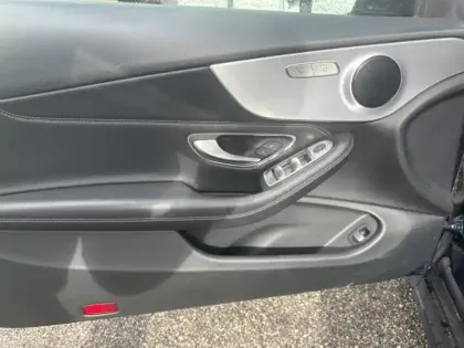 Photo 15 Mercedes Classe C C 220 d Cabriolet