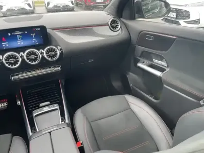 Photo 6 Mercedes GLA 250 e Hybrid EQ AMG Line