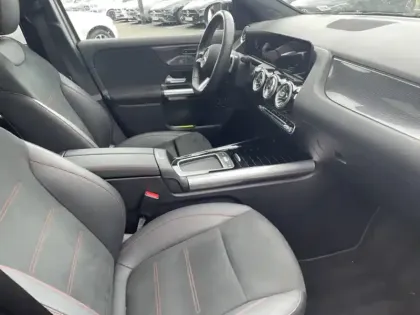 Photo 23 Mercedes GLA Gén. II (H247) Ph2 AMG Line 5