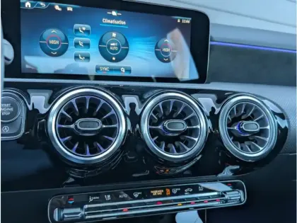 Photo 22 Mercedes Classe A 200 d 