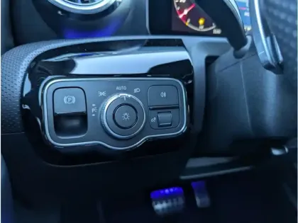 Photo 24 Mercedes Classe A 200 d 