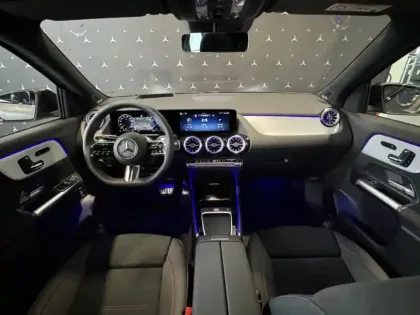 Photo 35 Mercedes GLA 200 AMG Line