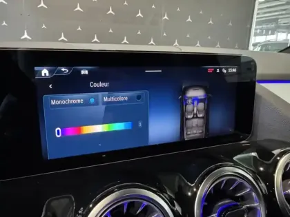 Photo 42 Mercedes GLA 200 AMG Line