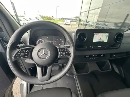 Photo 14 Mercedes Sprinter 317 CDI PTRA 7T CAMERA/GPS