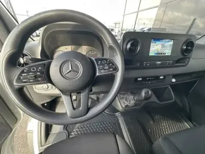 Photo 33 Mercedes Sprinter 317 CDI 170CV 14M3