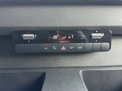 Photo 5 Mercedes Sprinter 317 CDI 37 GSR2 L2H2 12m3 170c