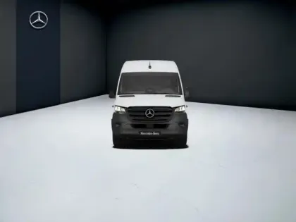 Photo 36 Mercedes Sprinter 317 CDI 37 GSR2 L2H2 12m3 170c