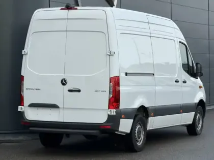 Photo 48 Mercedes Sprinter 317 CDI 37 GSR2 L2H2 12m3 170c