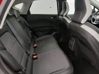 Photo 14 Renault Captur E-Tech Plug-in 160 Intens