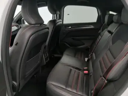 Photo 14 Renault Arkana  1.6 E-Tech hybride 145ch RS Line Fast Track