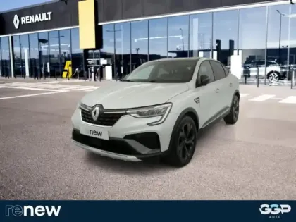 Photo Renault Arkana E-tech 145 - 21b R.s. Line