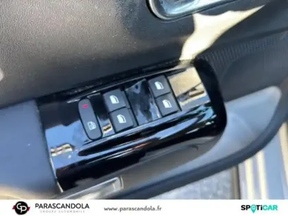 Photo 11 Citroën C3  1.2 PureTech 83ch S&S Shine