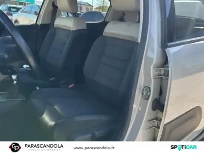 Photo 8 Citroën C3  1.2 PureTech 83ch S&S Shine