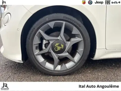 Photo 10 Abarth 500  e Abarth 155ch 42kWh Pack 4cv