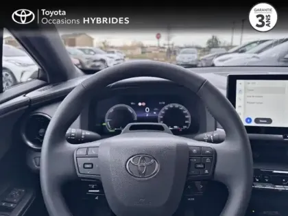 Photo 12 Toyota C-HR  1.8 Hybride 140ch Graphic MY26
