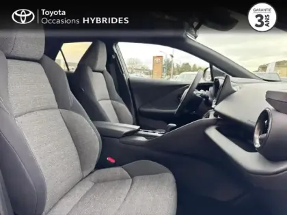 Photo 5 Toyota C-HR  1.8 Hybride 140ch Graphic MY26