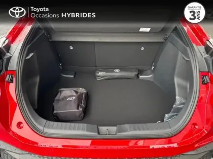 Photo 9 Toyota C-HR  1.8 Hybride 140ch Graphic MY26